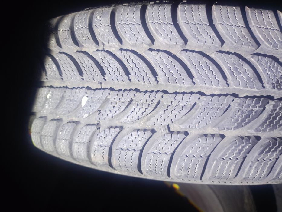 Гуми с джанти 13 цола за рено 19