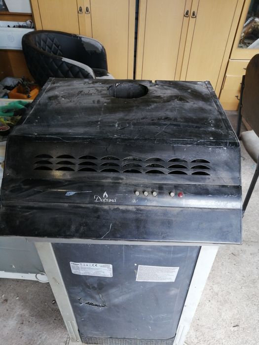 Вытяжка б у недорого.