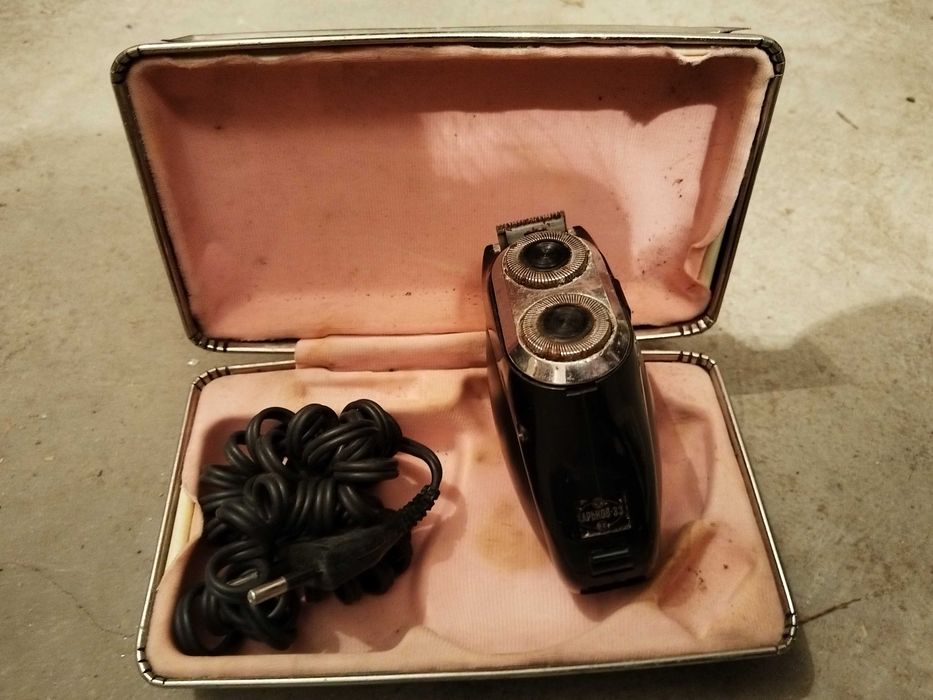 Ретро самобръсначка Харьков 33