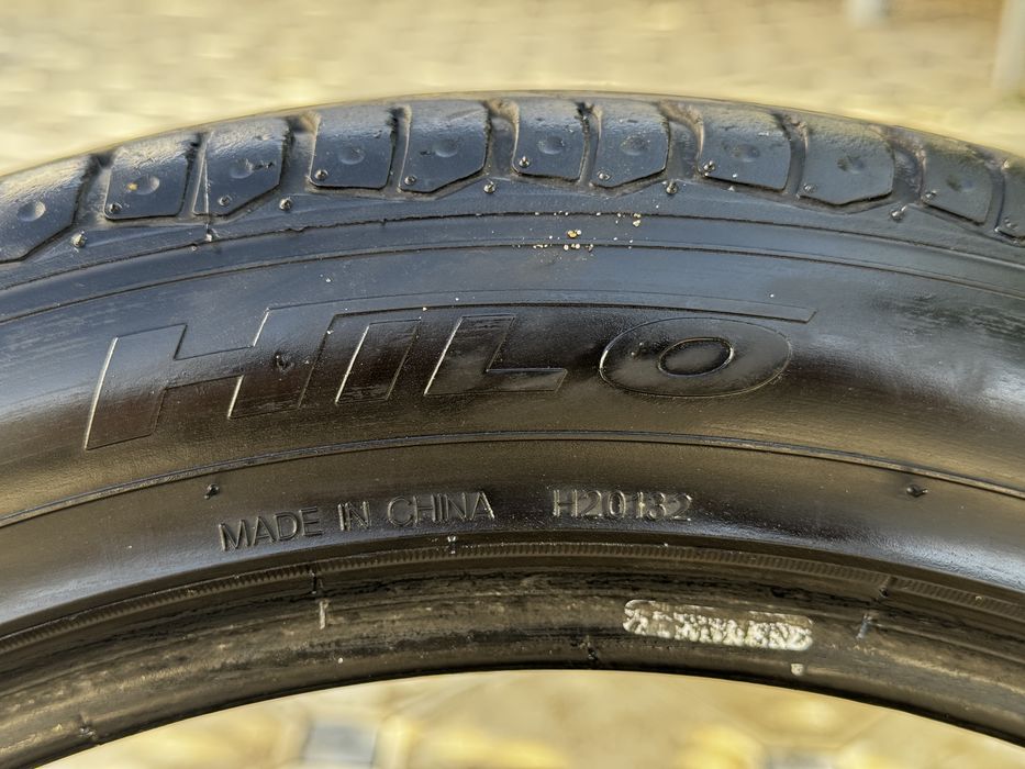 Шины Hilo 18 размер 2 штук