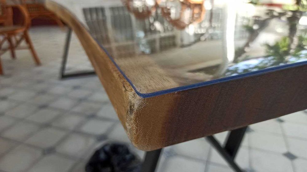 Гибкое стекло ПВХ 3 мм — для мебели, столов. Продажа по весу (кг)