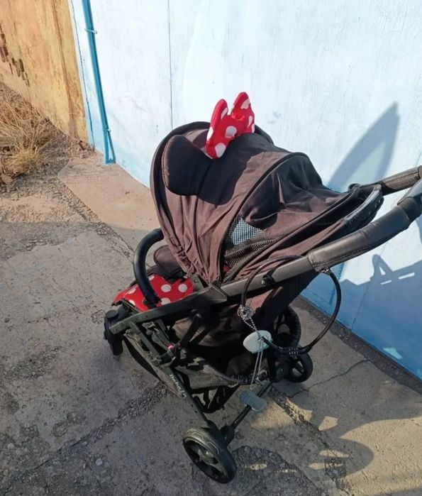 Продам детскую коляску