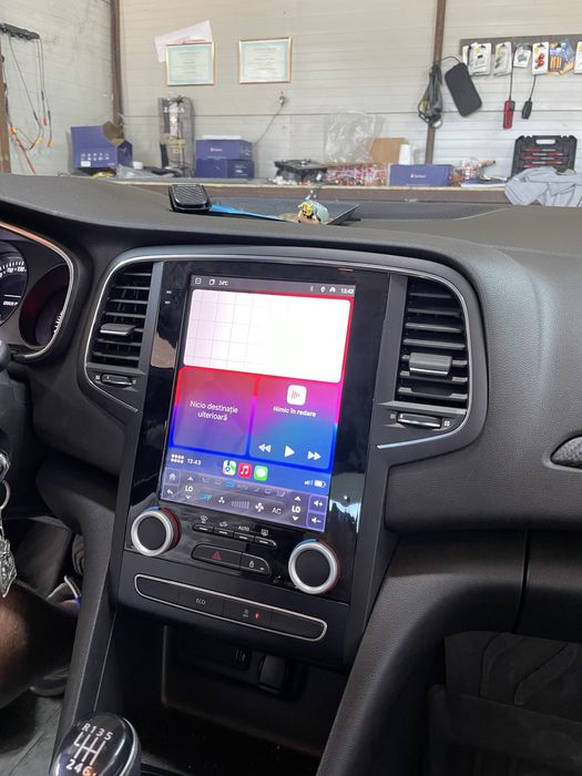 Navigatie Renault Megane 4 Android 13 Tip Tesla . Carplay