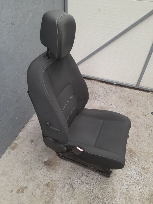 Scaun Stanga Fata Sofer Renault Megane 3 Fluence Europa complet