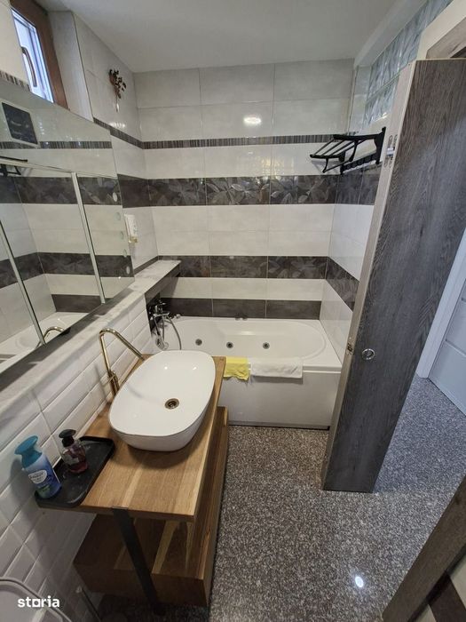 Ultracentral- Casa Casatoriilor, oferta rara la vanzare, ap 3 camere