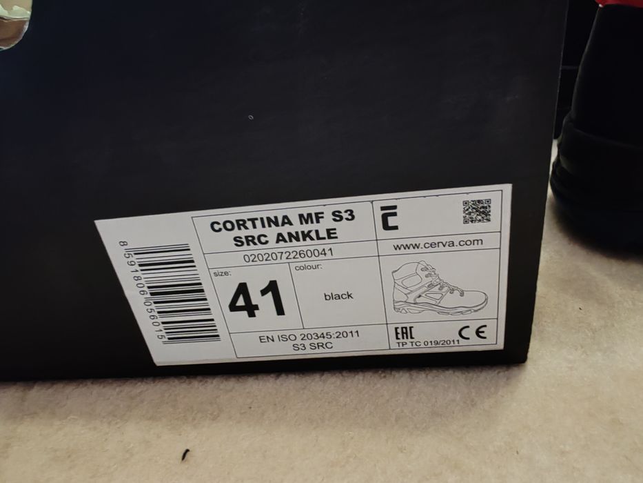 Bocanci de protectie profesionali CORTINA MF S3 SRC