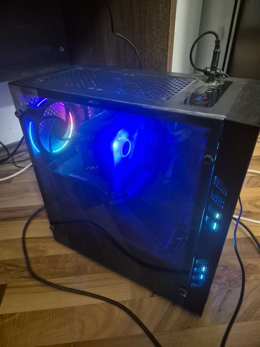 PC Gaming i7-10700 | RTX 2060 6GB | 16GB RAM | SSD NVMe 500GB | Carcasă Gaming RGB |