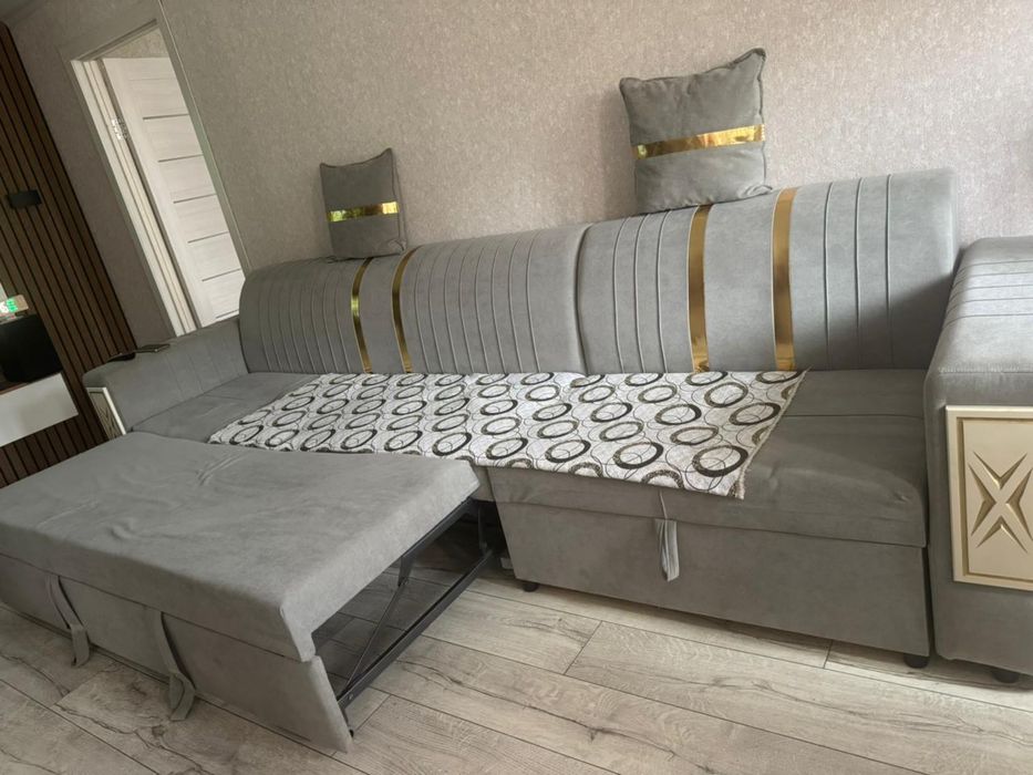 Продам диван состояние идеальное