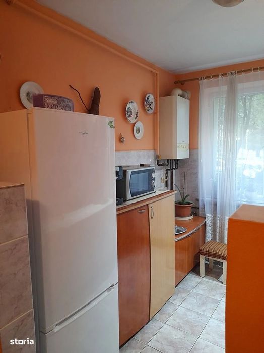 cv 207 V.Babes, apartament 2 camere , parter