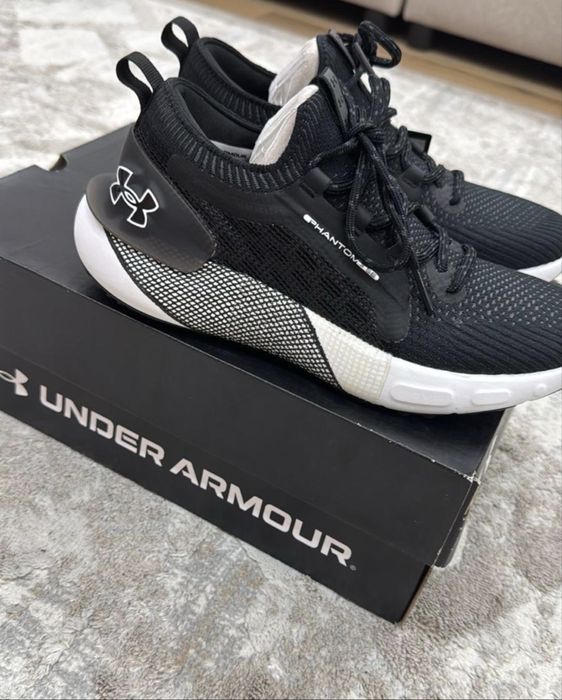 кроссовки Under Armour HOVR Phantom 3 SE (Оригинал)