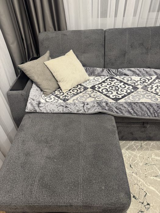 Продам Диван почти Новый!