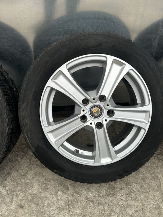 Джанти с гуми 5х114.3 16цола