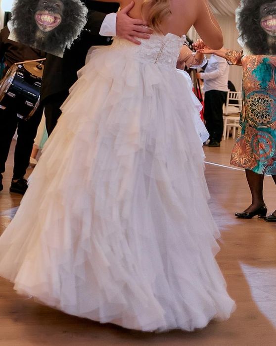 Vand rochie de mireasa