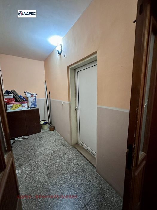 2-стаен в Ловеч, област-гр.Троян площ 63 цена 90000