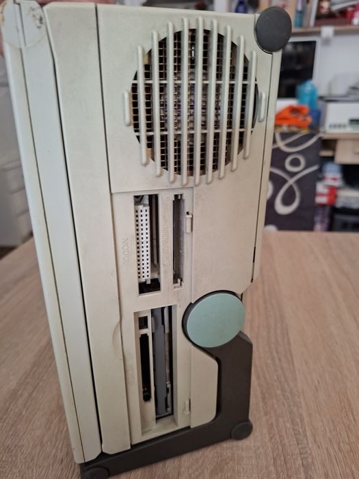 Siemens PG740 – PC Industrial Retro, Pentium 200 MHz, de colectie!