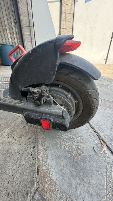 Срочно!!! Продам Электросамокат TRIBE MAYA