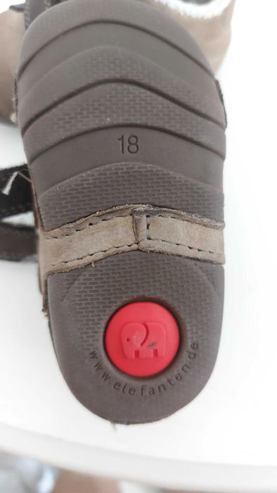 Ghetuțe băieți mărimea 18