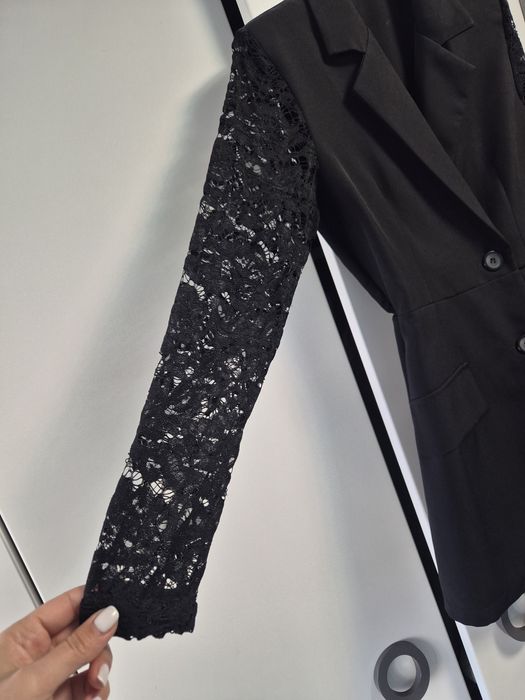 Черен гащеризон  за повод