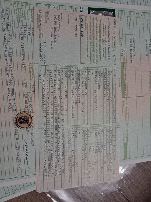 Vând vw t5 2,0tdi Transporter 9  locuri