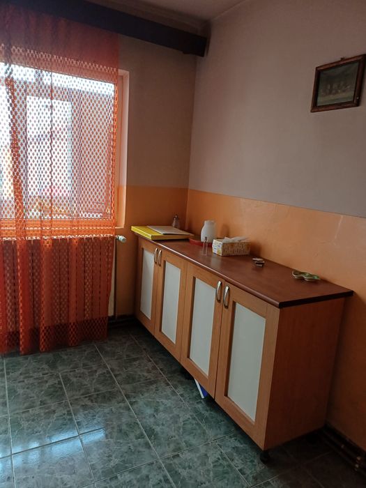 Apartament 4 camere Ștei