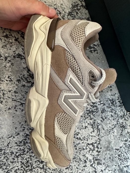 Adidasi new balance 9060