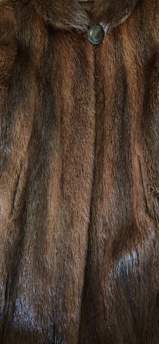 Haina lunga de blana de nutrie argentiniana fabricata in Argentina