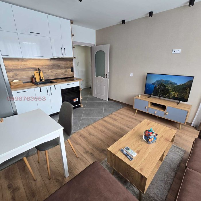 Двустаен апартамент под наем от собственик - СМОЛЯН Център