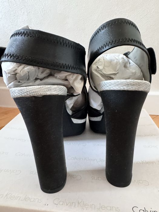 Дамски обувки Calvin Klein Monica