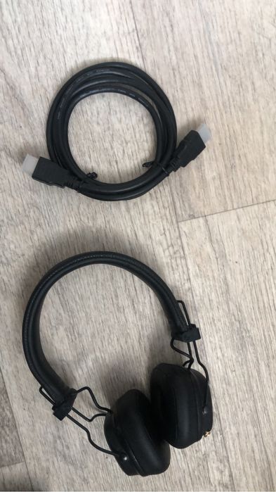 Продам Наушники Marshall