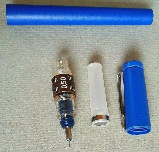 Набор чертежника / готовальня