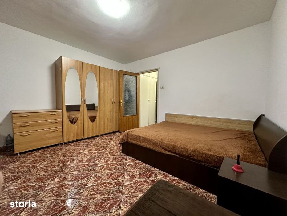 Garsoniera 31 mp, Drumul Taberei, metrou Favorit, 349 euro