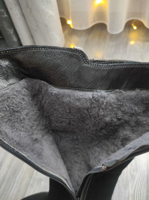 Продам зимние сапоги.