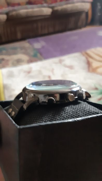 Продам час ручные