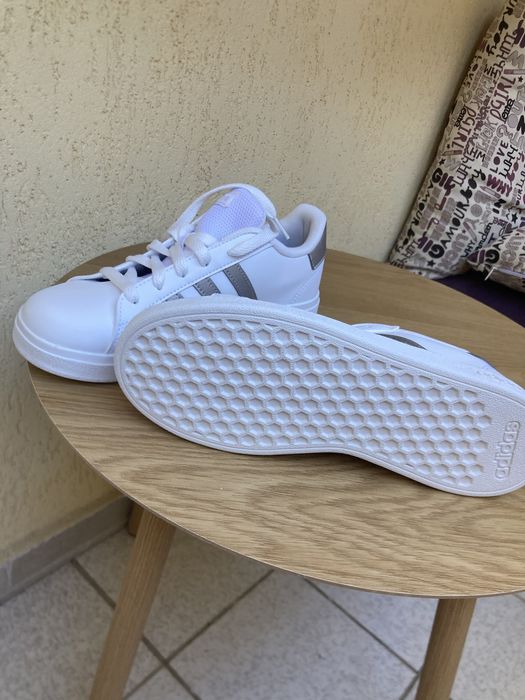 Адидас кецове, adidas grand court 2.0