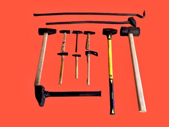 Цена - 9€. Сет от Чукове - 11бр. От 10кг. до 200гр.