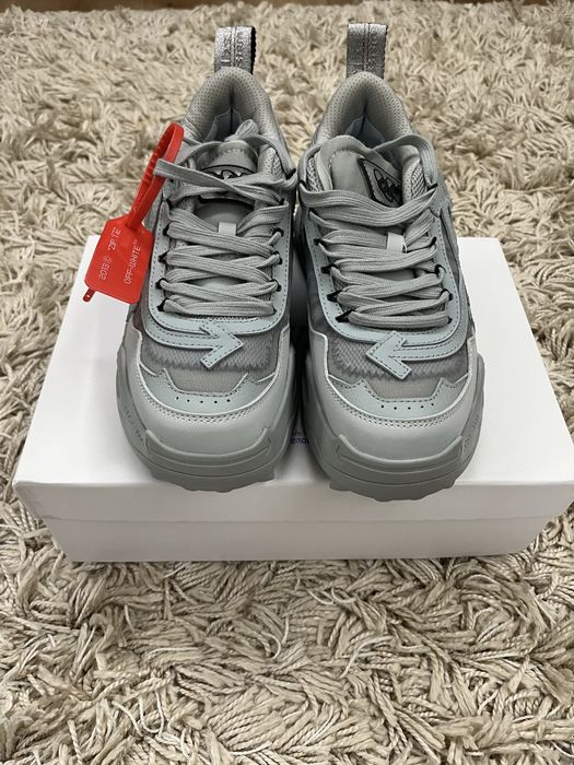 Off White Odsy gri