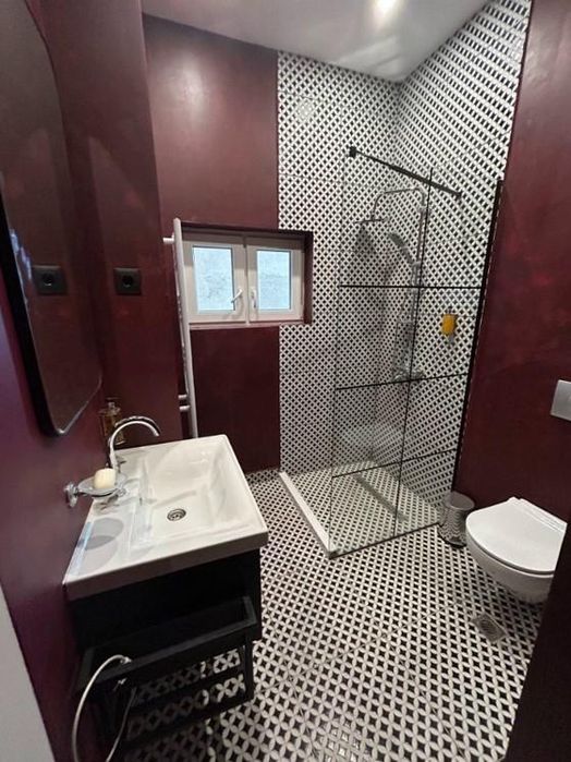 Дава се под наем Тристаен апартамент в София, Център - 74 кв.м за 849 € - Снимка #4