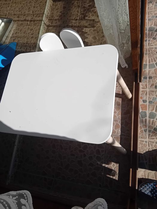 Детска маса с стол