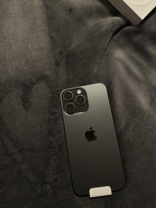 iPhone 15 Pro Max 1TB Black Titanium – Nou-nouț