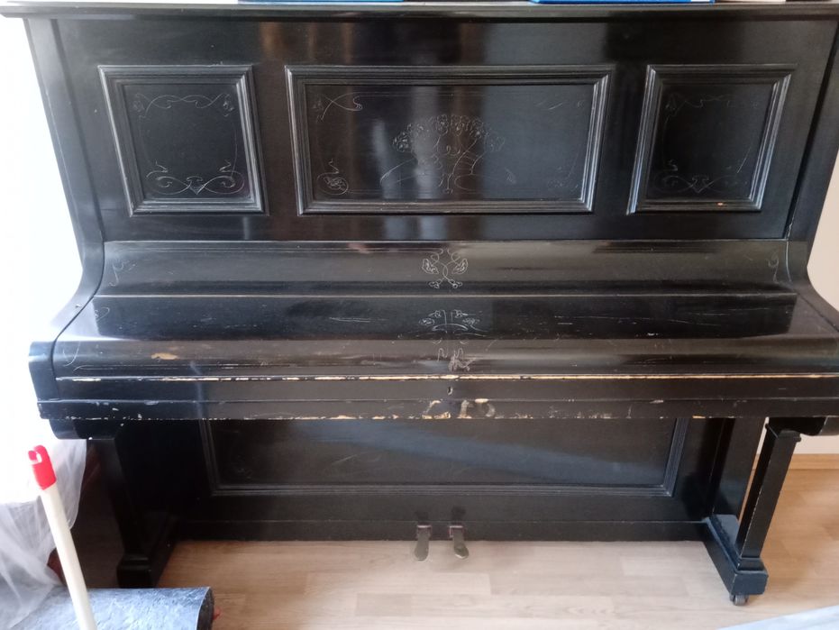 Pian de vanzare condiție buna