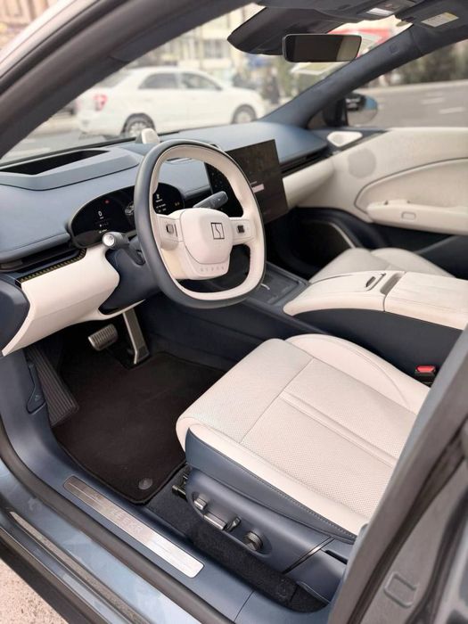 Zeekr 007 2 мотор 2024 йил