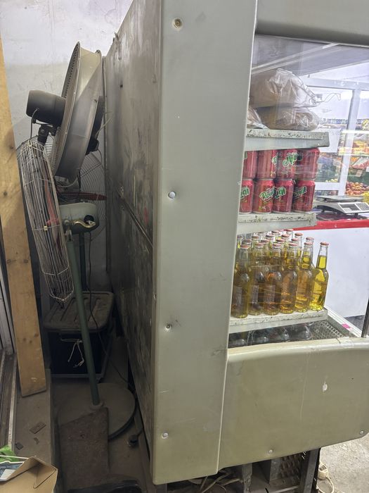 Витринный холодильник горка