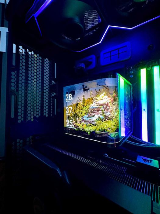 PC Lian LI EXCLUSIVIST Ryzen 9950X3D, RTX 5090,32Gb,2Tb,Tva,Garantie 3