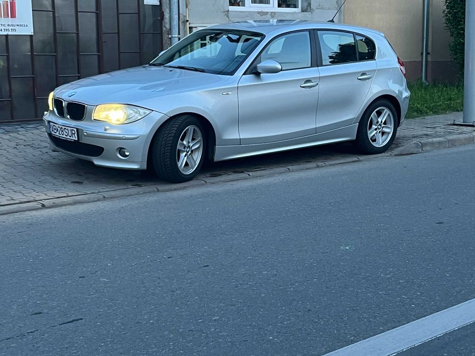 BMW 1 Series 2005 — imagine 6