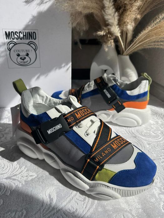 Moschino Multicolor Criss-Crossing Strap 43