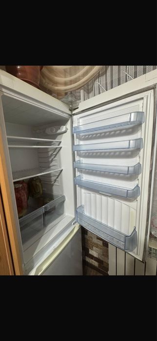 Продам холодильник