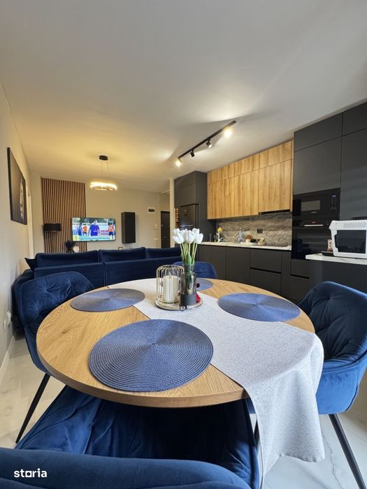 Apartament de 3 camere, 64 mp, mobilat/utilat, parcare,Zona Sub Cetate