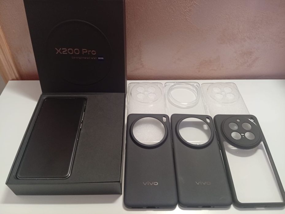 Vând / Schimb VIVO X200 PRO - IMPECABIL ( EUROPA )