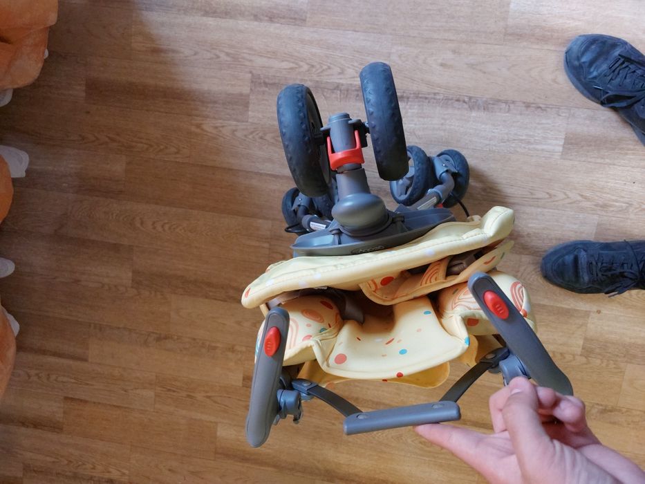 Продам коляску , в отличном состоянии