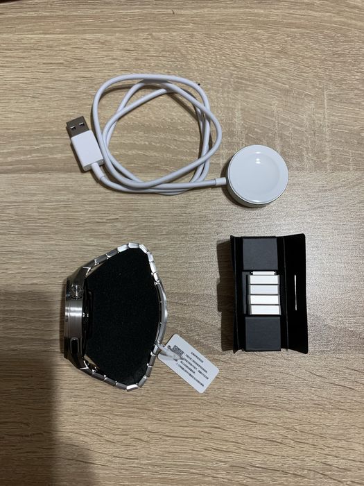 * ЧИСТО НОВ* HUAWEI WATCH GT 6 Pro Titanium с Гаранция 24м